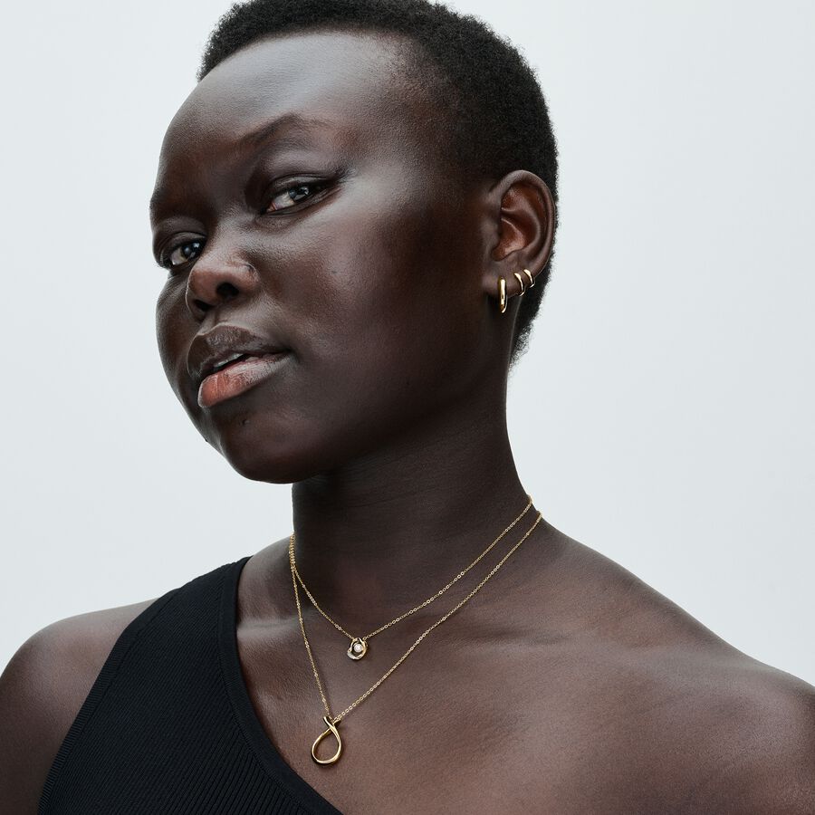 Argolas redondas tipo Huggie