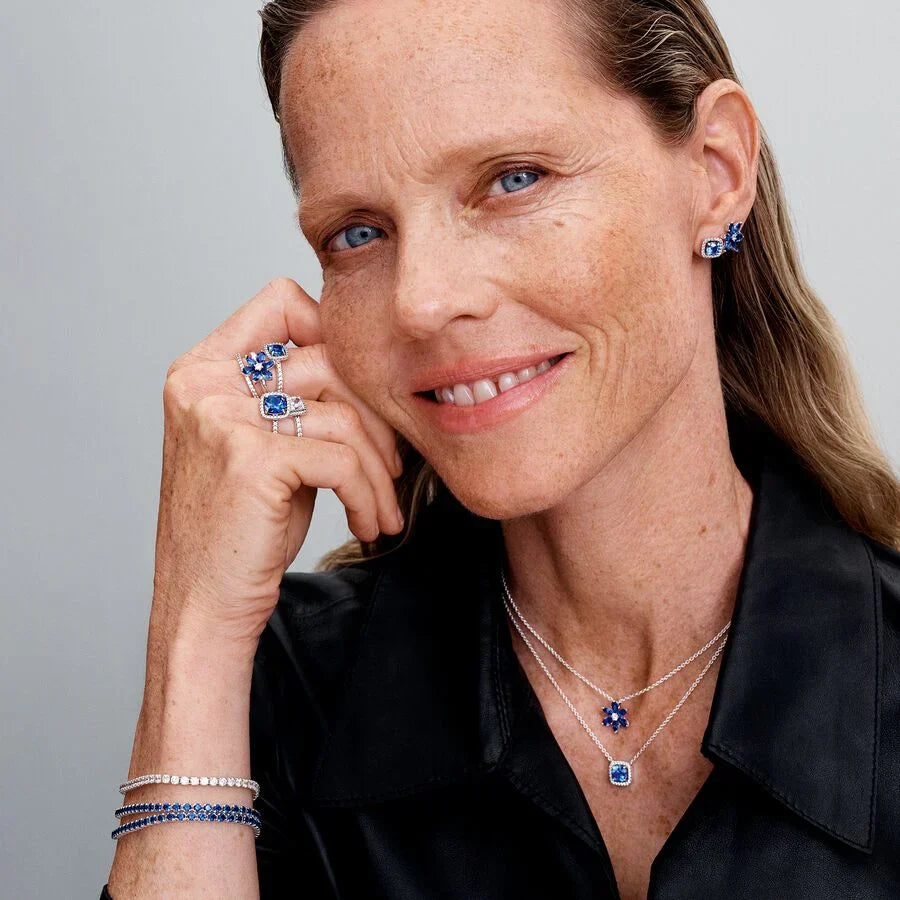 Colar Pendente Auréola Quadrada Brilhante