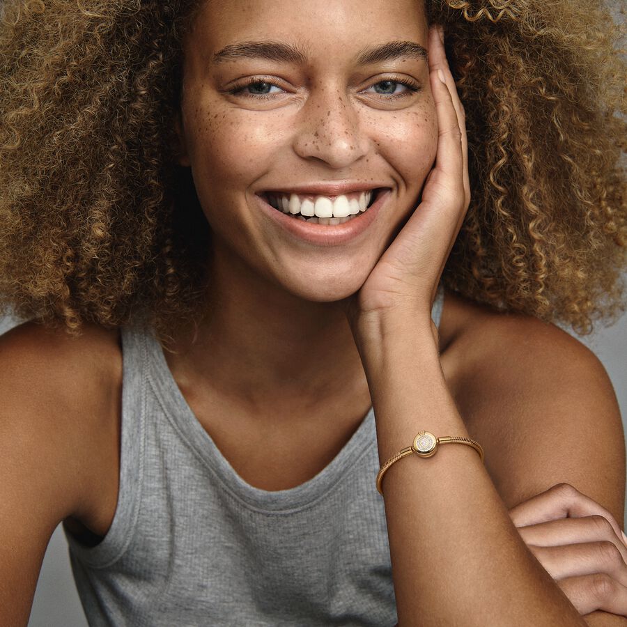 Pulseira Snake "O" Coroado Brilhante Pandora Moments