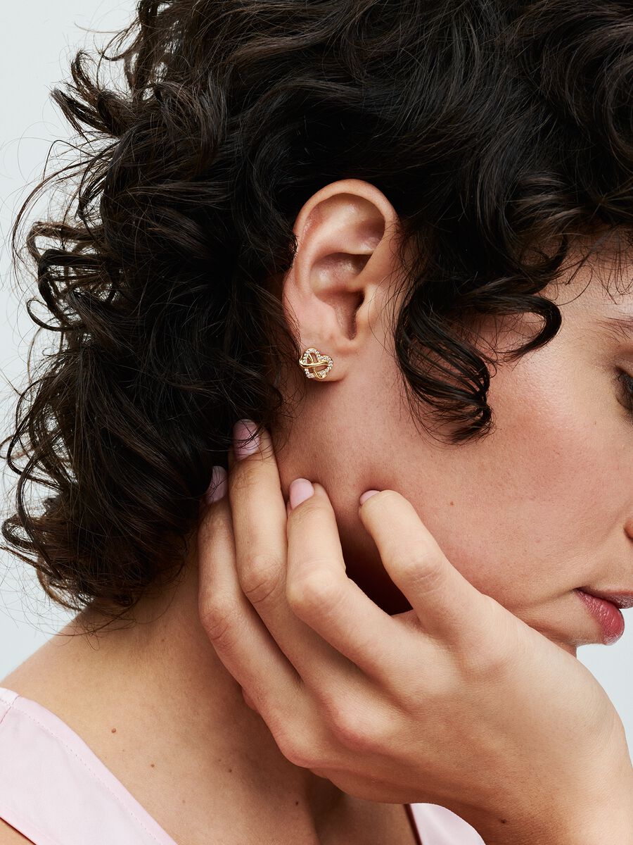 Brincos Stud Coração Infinito Brilhante Revestimento de ouro 14k