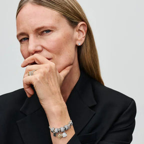 Conta Pendente Rosa Branca em Flor