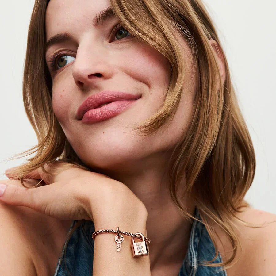 Conta Pendente Cadeado & Chave